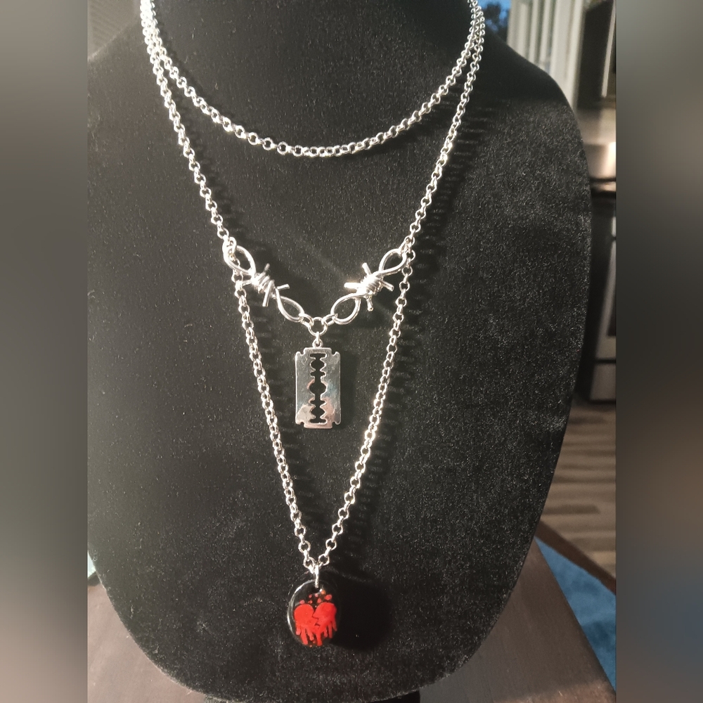Silver Razorblade Barbedwire Layered Necklace with Broken Heart Pendant